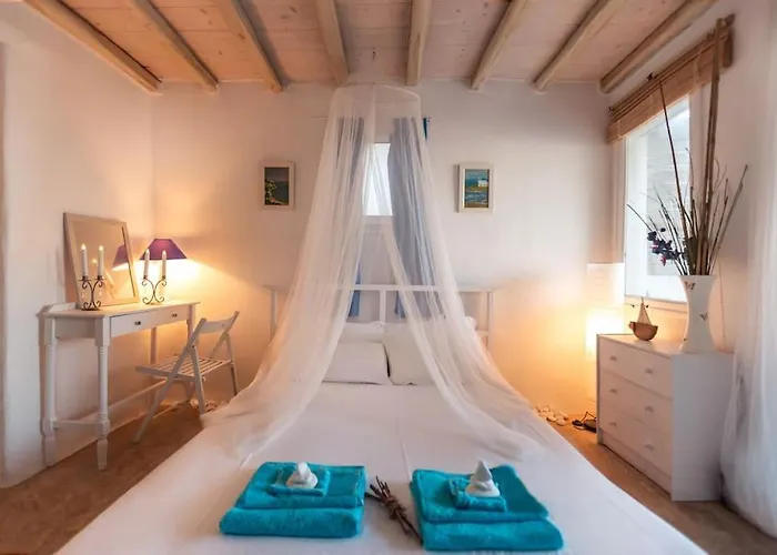 Huge Mykonos. Ideal For 8-12 Guests *