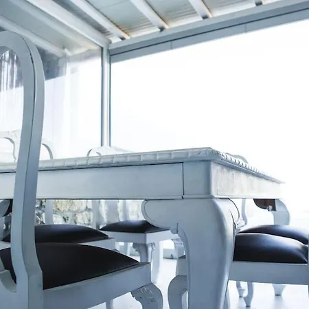 펜션 Huge Mykonos. Ideal For 8-12 Guests Mykonos Town