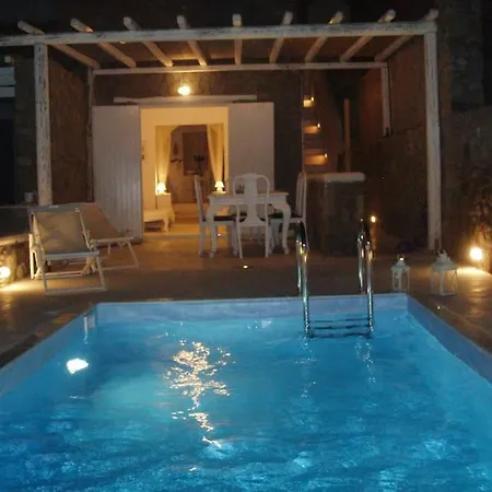 Huge Mykonos. Ideal For 8-12 Guests 펜션